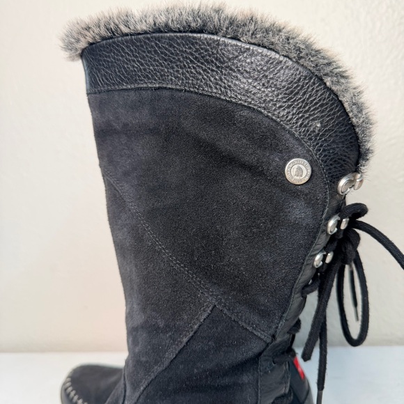 The North Face Janey black suede snow boot - Picture 7 of 9